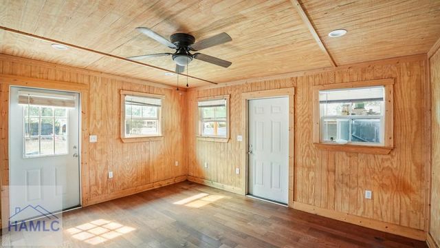 766 Oak Villa Drive, Jesup, GA 31546