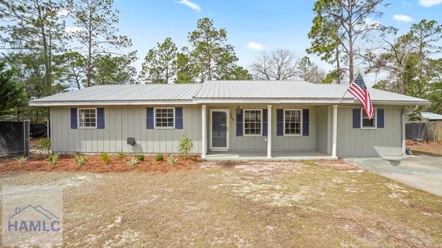 766 Oak Villa Drive, Jesup, GA 31546