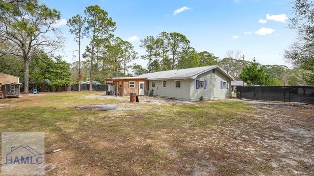 766 Oak Villa Drive, Jesup, GA 31546