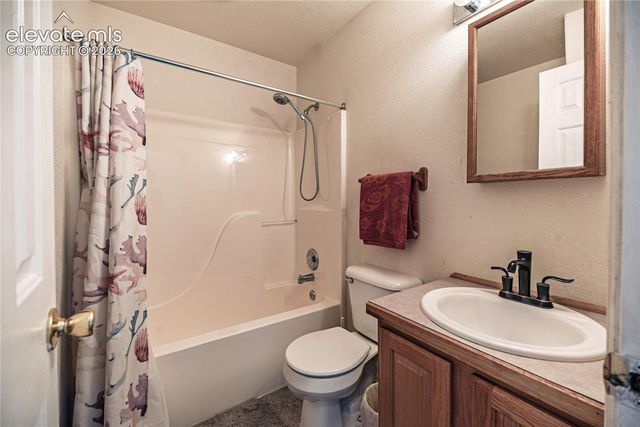 756 S Wolcott Drive, Pueblo West, CO 81007