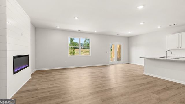 1797 Meadow Green Circle, Gainesville, GA 30501