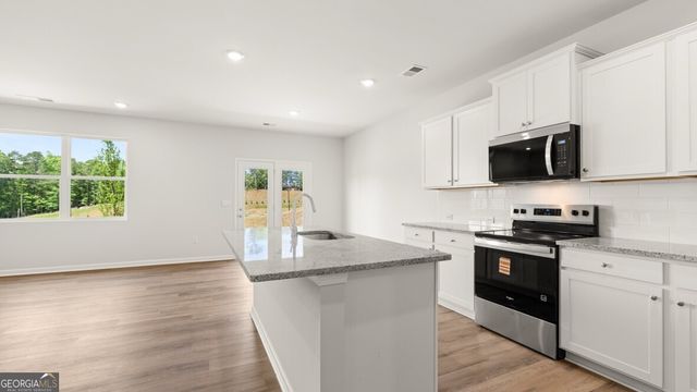 1797 Meadow Green Circle, Gainesville, GA 30501