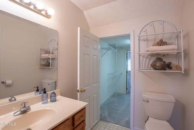 420 Alexander Avenue 420, Church Hill, TN 37642