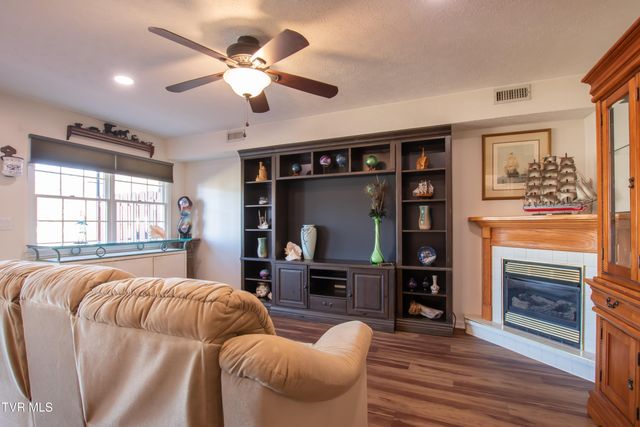 420 Alexander Avenue 420, Church Hill, TN 37642