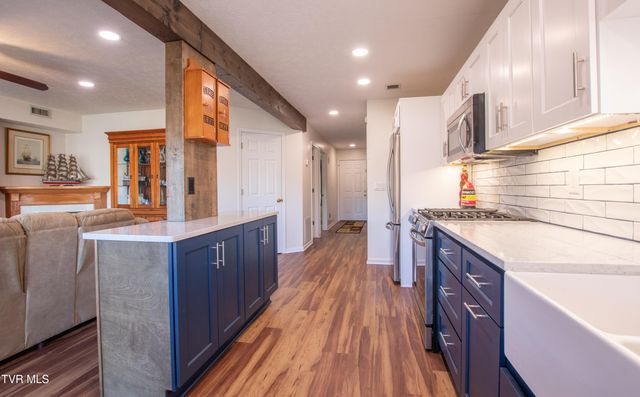 420 Alexander Avenue 420, Church Hill, TN 37642