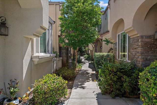 1511 Artisan Way, San Jose, CA 95125