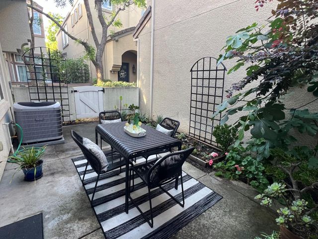 1511 Artisan Way, San Jose, CA 95125