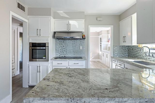 356 E Vassar Avenue, Fresno, CA 93704