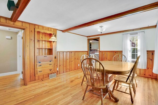 84 Spencer St, Agawam, MA 01001