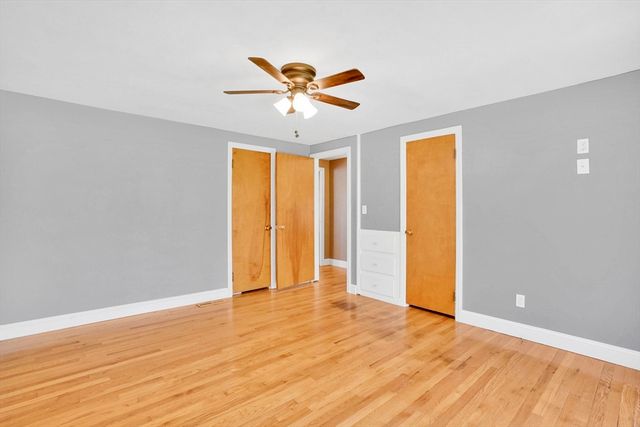 84 Spencer St, Agawam, MA 01001