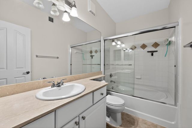 156 Aragon Way, Jupiter, FL 33458