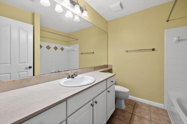 156 Aragon Way, Jupiter, FL 33458