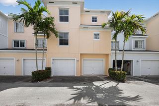156 Aragon Way, Jupiter, FL 33458