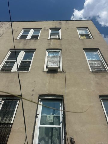 140 E 52nd Street, Brooklyn, NY 11203