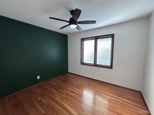 7231 Briarview Drive, St Louis, MO 63123