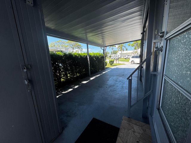 4242 3rd Court, Lantana, FL 33462