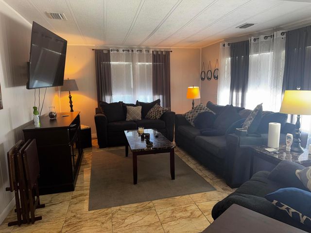 4242 3rd Court, Lantana, FL 33462