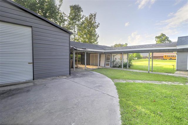 1201 Willow Dr Drive, Lake Charles, LA 70611