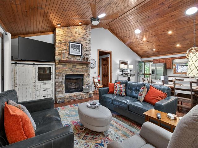 472 Stone Road, Ellijay, GA 30536