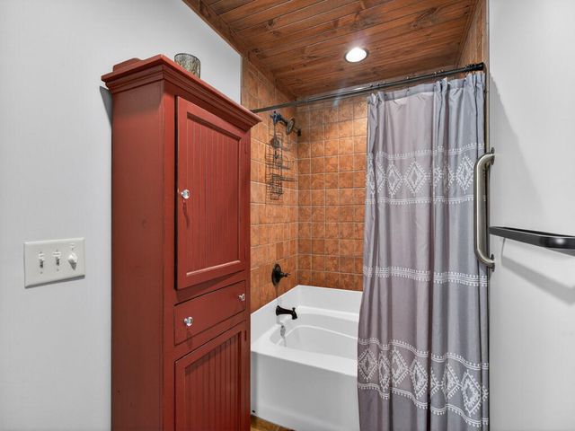 472 Stone Road, Ellijay, GA 30536