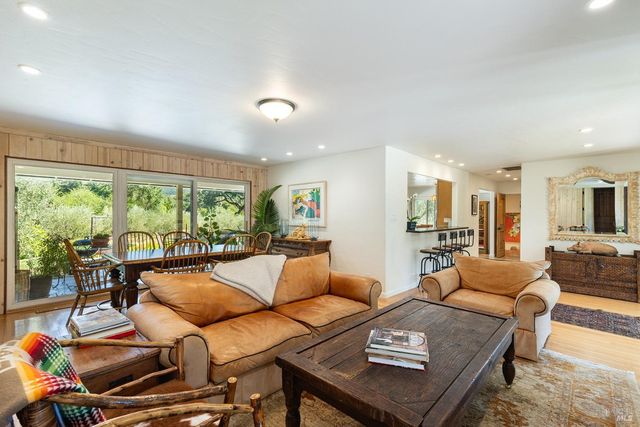 601 Rossi Rd, St. Helena, CA 94574