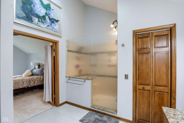214 Yorkshire Boulevard W, Indianapolis, IN 46229