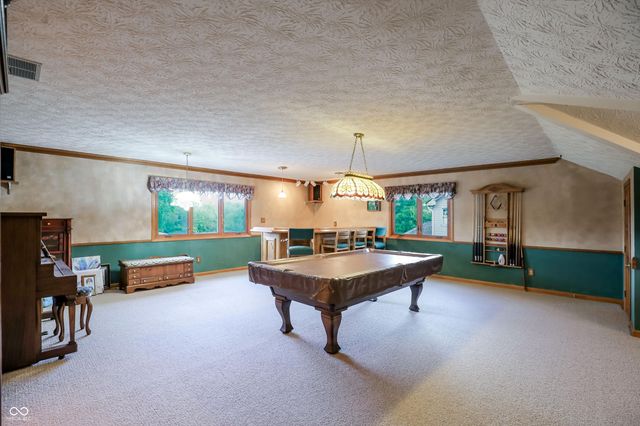 214 Yorkshire Boulevard W, Indianapolis, IN 46229