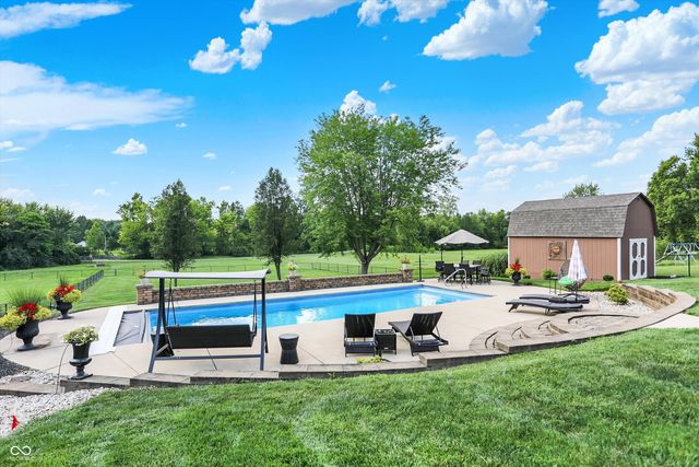 214 Yorkshire Boulevard W, Indianapolis, IN 46229