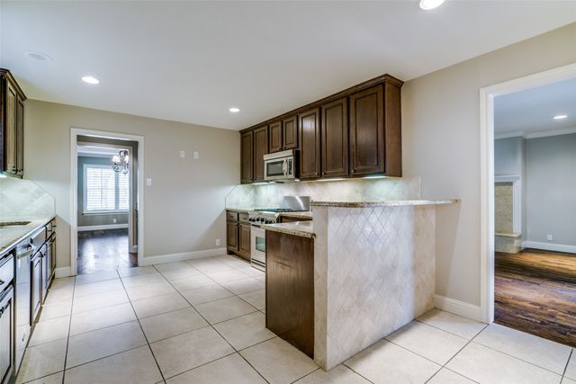 7208 Joyce, Dallas, TX 75225