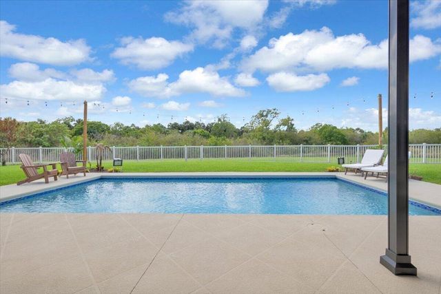 3117 Yellowstone Circle, Fort Pierce, FL 34945