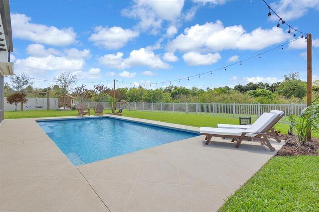 3117 Yellowstone Circle, Fort Pierce, FL 34945