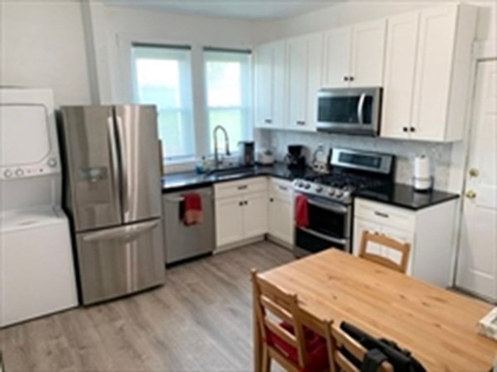 29A Tremont Street 3L, Cambridge, MA 02139