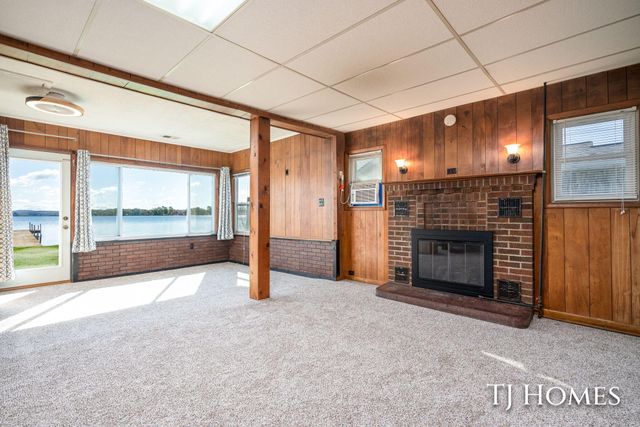 2375 Patterson Road, Shelbyville, MI 49344