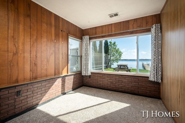2375 Patterson Road, Shelbyville, MI 49344