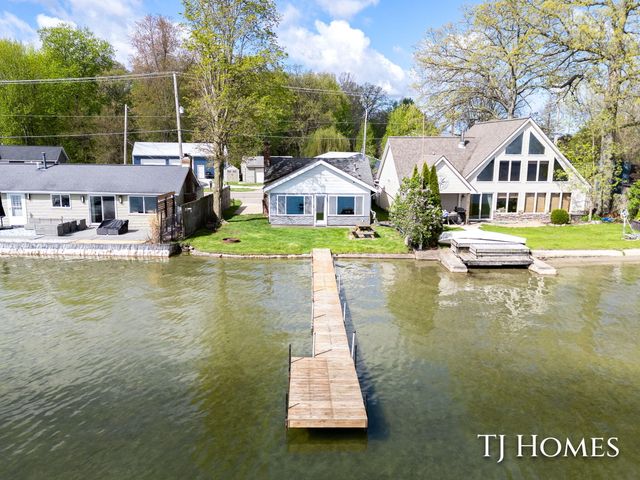 2375 Patterson Road, Shelbyville, MI 49344