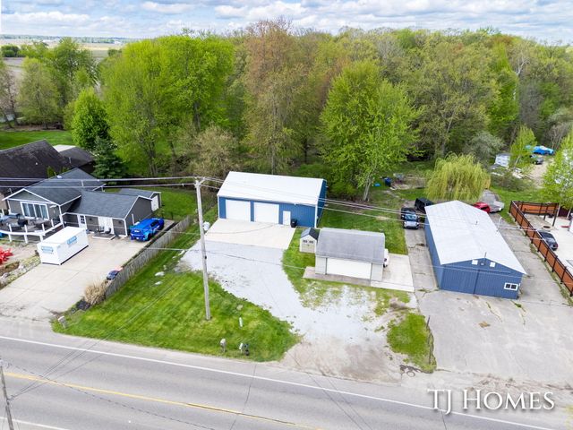 2375 Patterson Road, Shelbyville, MI 49344