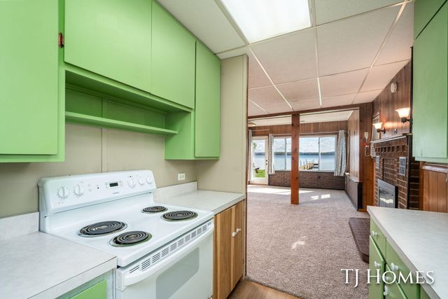2375 Patterson Road, Shelbyville, MI 49344