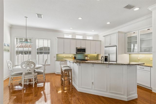 3303 W FIELDER STREET, Tampa, FL 33611