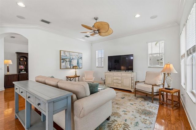 3303 W FIELDER STREET, Tampa, FL 33611