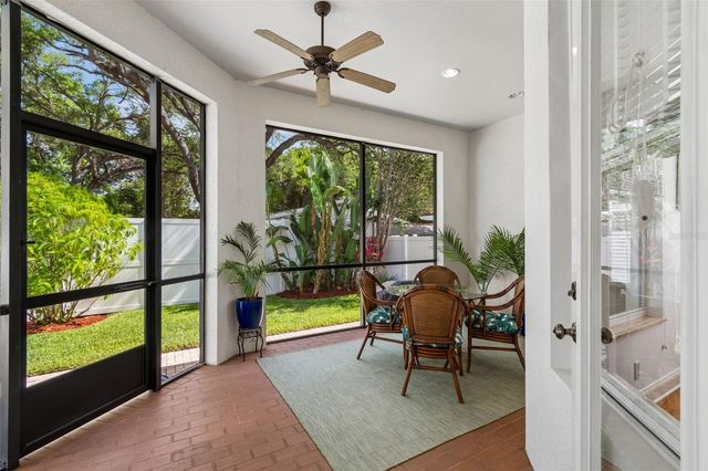 3303 W FIELDER STREET, Tampa, FL 33611