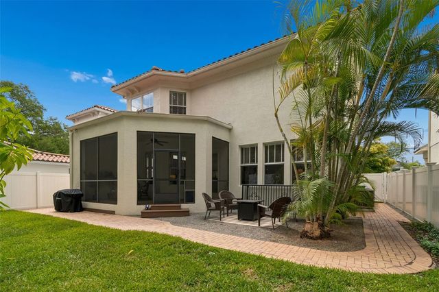 3303 W FIELDER STREET, Tampa, FL 33611