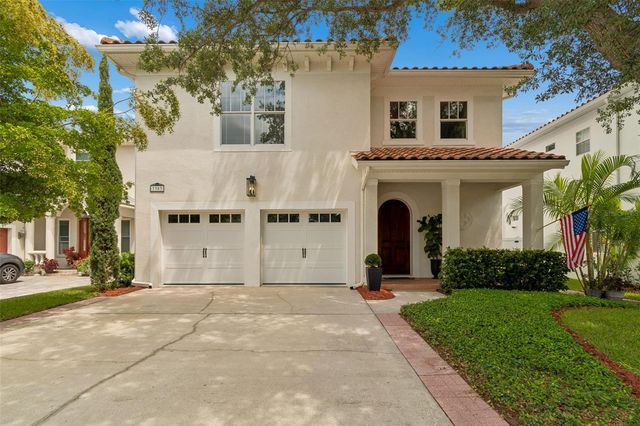 3303 W FIELDER STREET, Tampa, FL 33611