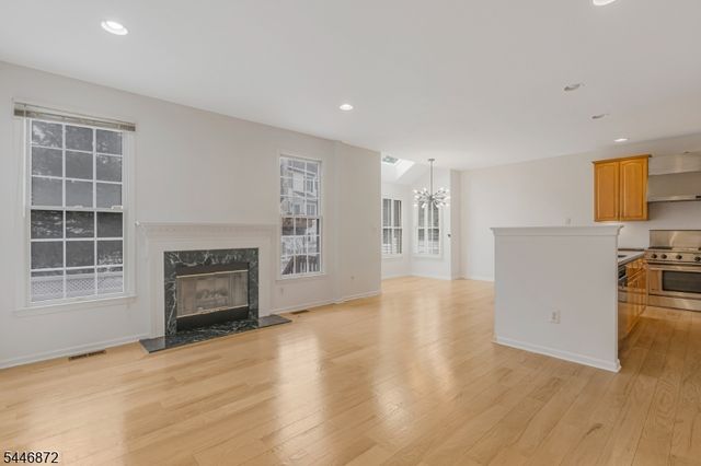 7 Patriot Hill Dr, Bernards Twp., NJ 07920