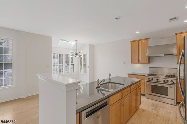 7 Patriot Hill Dr, Bernards Twp., NJ 07920