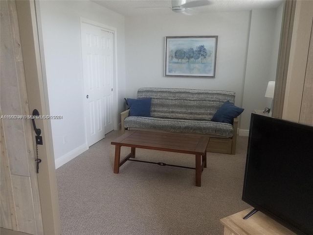 1731 SE 15th St 402, Fort Lauderdale, FL 33316