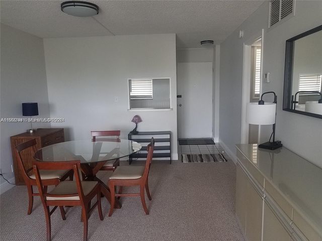 1731 SE 15th St 402, Fort Lauderdale, FL 33316