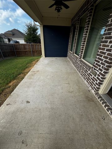 1592 Sugarberry Drive, Forney, TX 75126