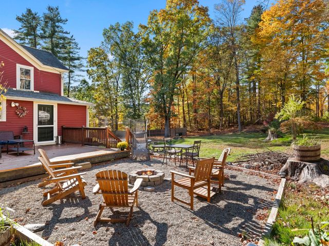 7 Shepley St, Groton, MA 01450