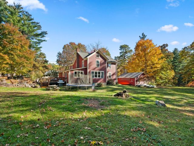 7 Shepley St, Groton, MA 01450
