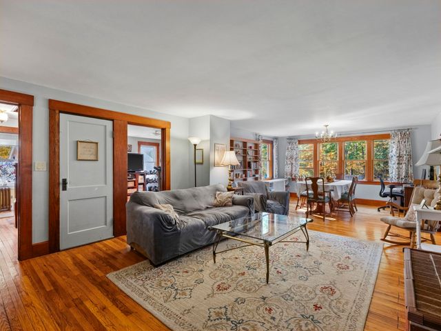 7 Shepley St, Groton, MA 01450